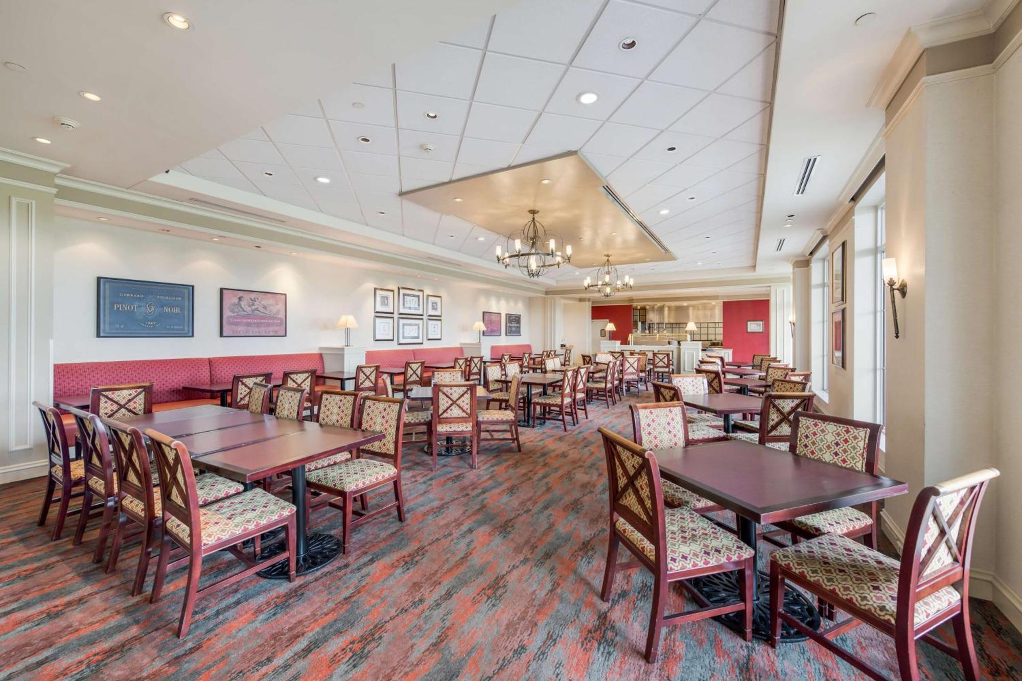 Hilton Garden Inn Suffolk Riverfront Exterior photo